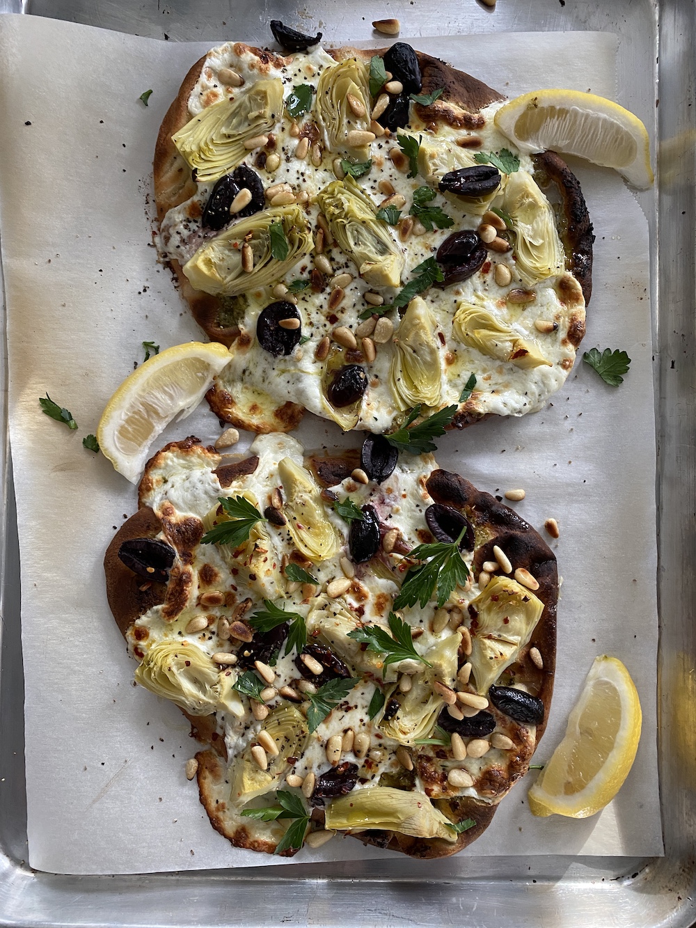 Artichoke & Olive Naan Pizza – Shredded Sprout